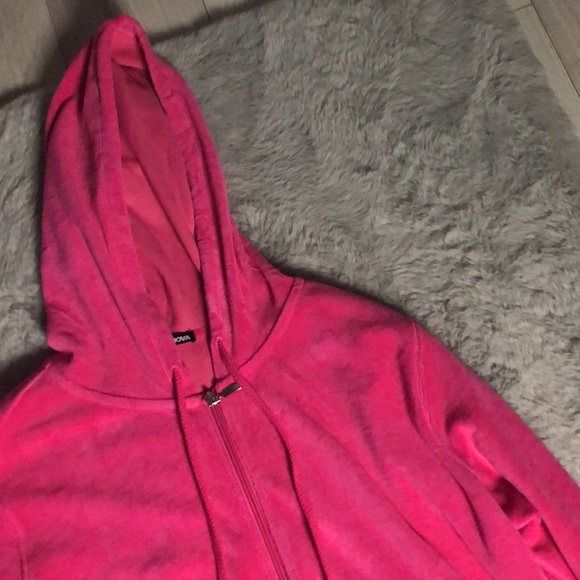 Fashion nova velour set - Picture 8 of 9